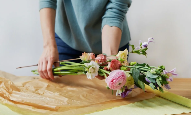 From Market to Vase: How Our Florists Handpick Every Stem